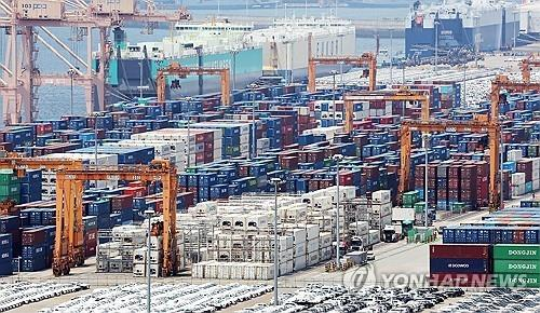 Global IBs raise Korea&rsquo;s growth outlooks on chip boom
